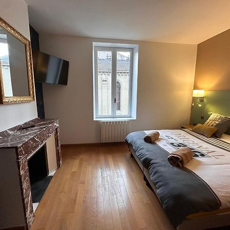 Les Appartements Du Palais Каркассон Экстерьер фото