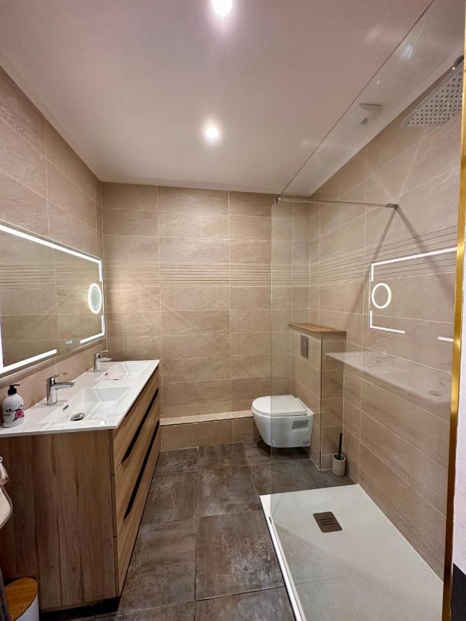 Les Appartements Du Palais Каркассон Экстерьер фото