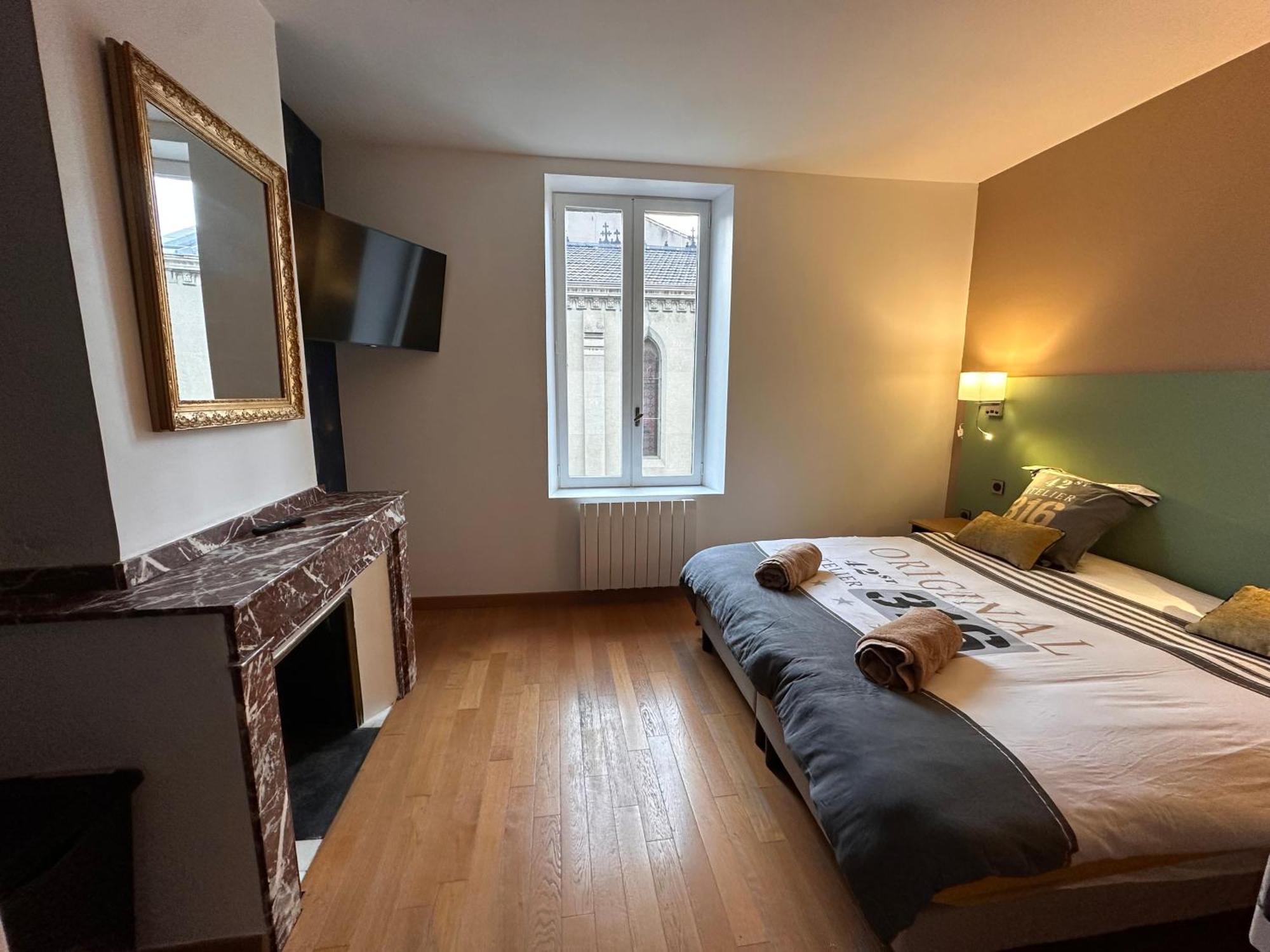 Les Appartements Du Palais Каркассон Экстерьер фото